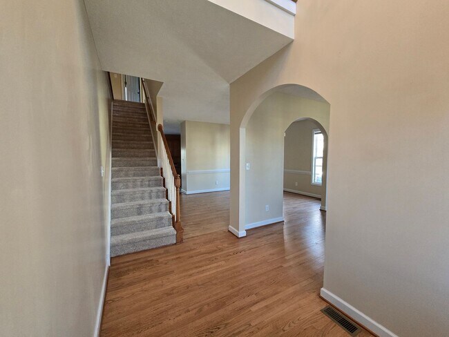 Building Photo - 36 Randolph St