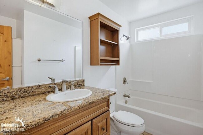 Building Photo - Charming 1Bdm 1Ba Condo in Imperial Beach!