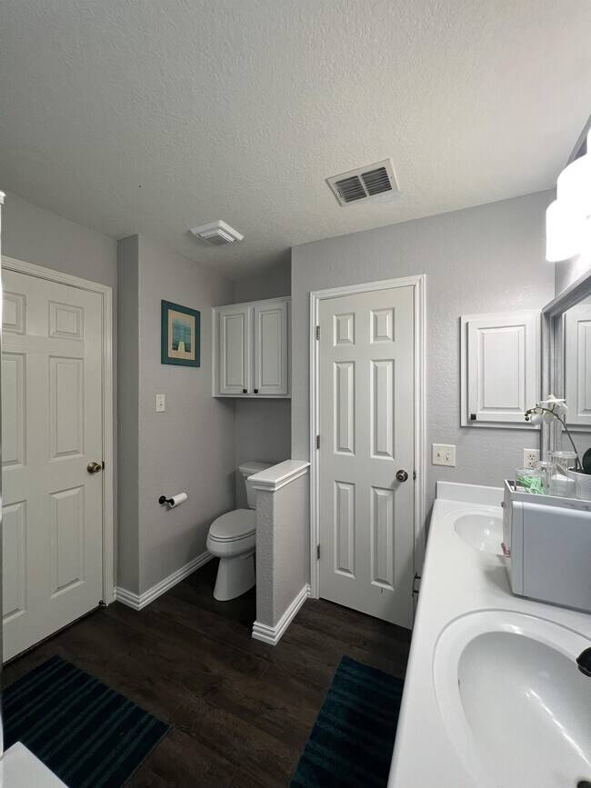 Building Photo - 646 Lynx Mountain