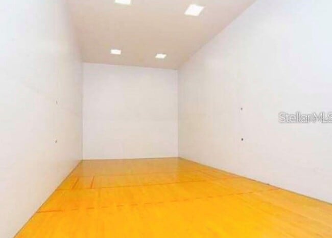 Building Photo - 1400 Gandy Blvd N