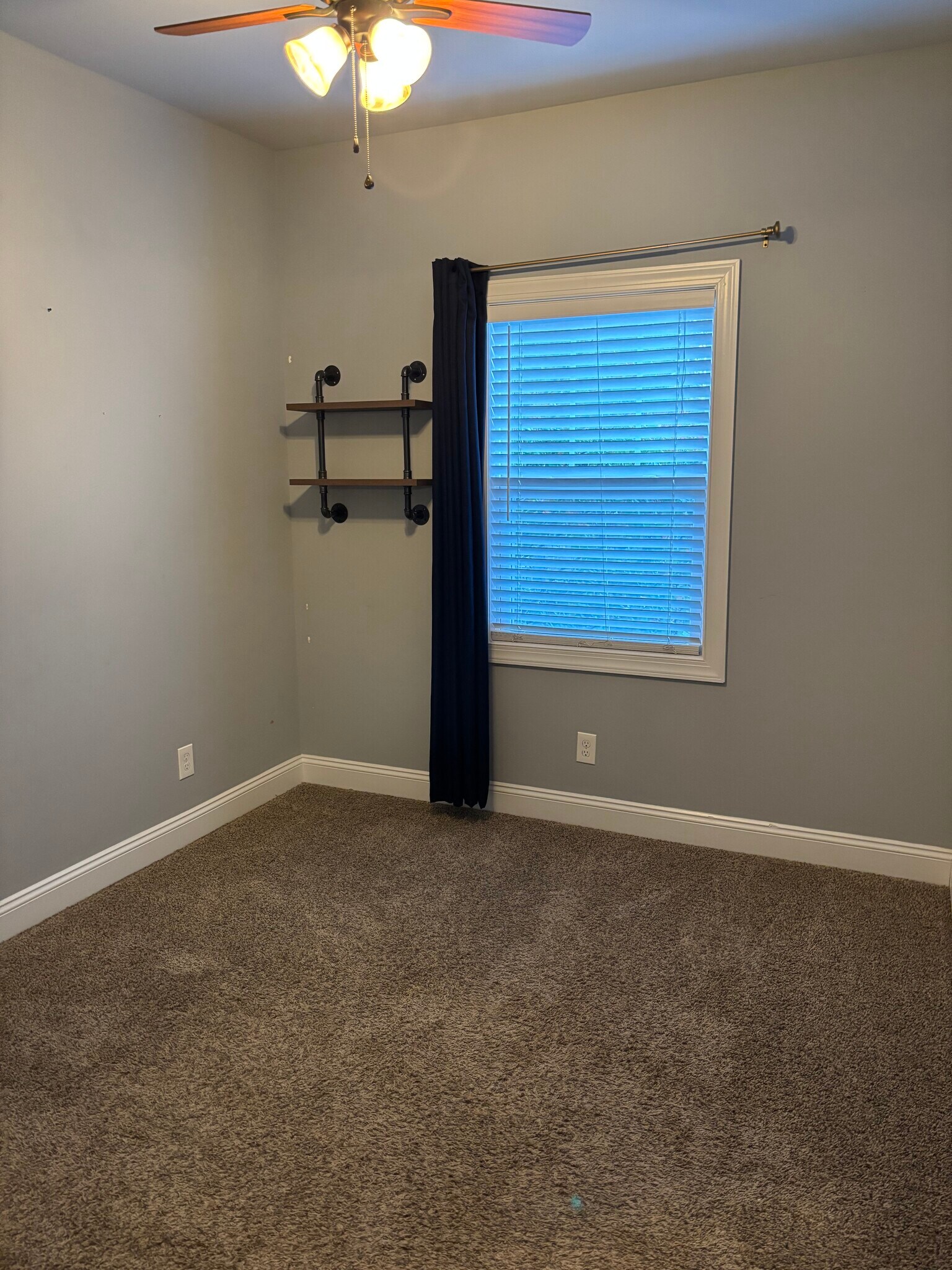 Guest Bedroom/Office - 107 Portico St