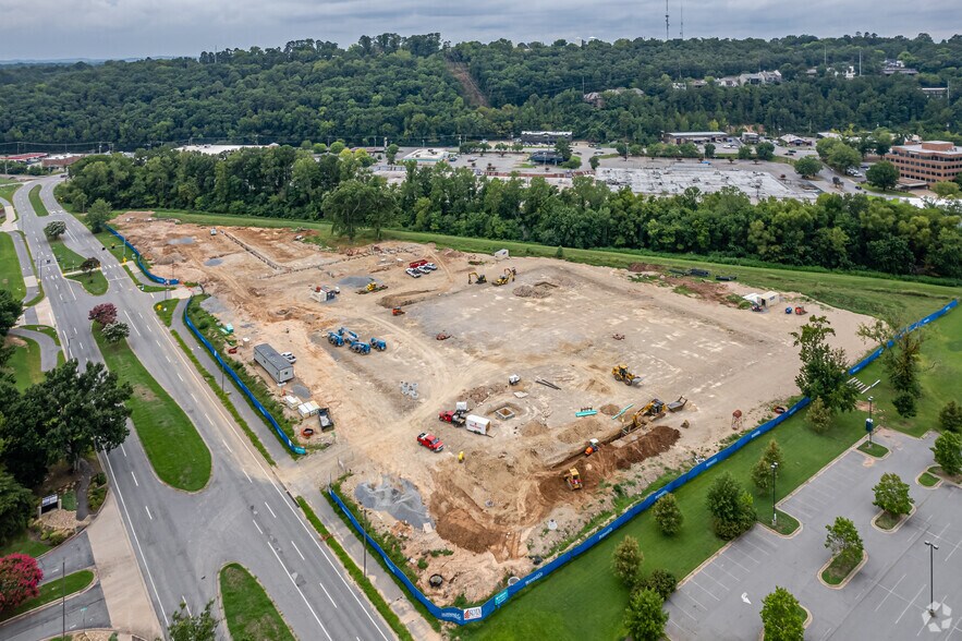 Fitzroy Riverdale Apartments 1400 Riverfront Dr Little Rock AR 72202 Apartment Finder