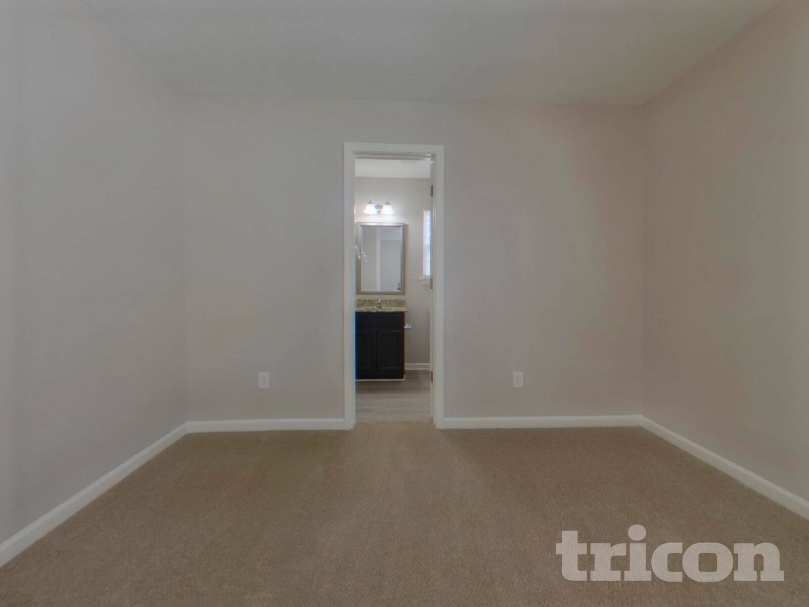 Building Photo - 344 Longfellows Ln