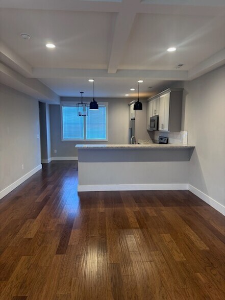 Building Photo - 126 Storytown Vlg