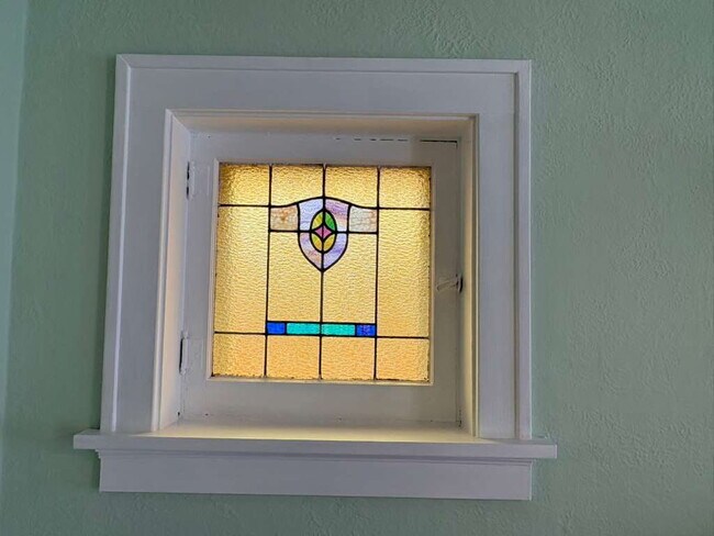 Building Photo - 6926 Hurst Ct