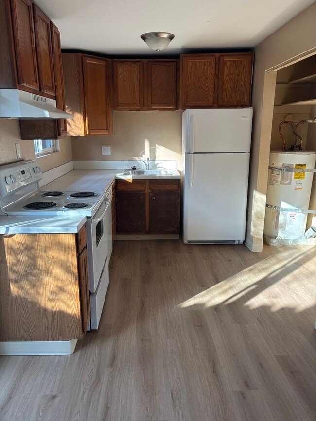 Building Photo - 2 bedroom duplex in Aloha