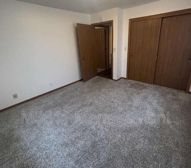 Building Photo - 2030 N 29th St