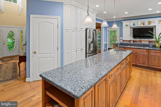 Building Photo - 3689 N Carolina Ave