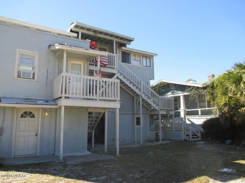 Building Photo - 33 S Grandview