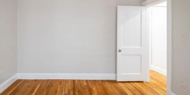 Building Photo - 122 Hillside St