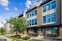 Building Photo - 8052 Red Hook St