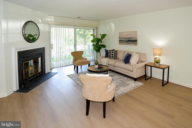 Building Photo - 2797 Yarling Ct