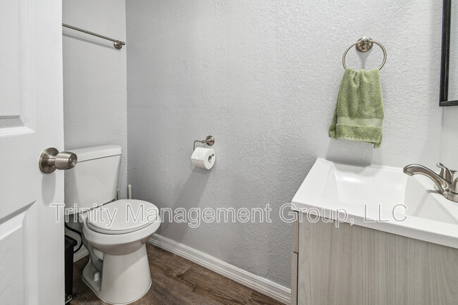 Building Photo - 380 Jeru Blvd