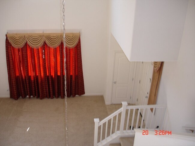 Building Photo - 2519 Withrow Ln