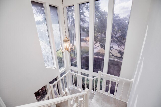 Building Photo - 3903 Kiamesha Dr