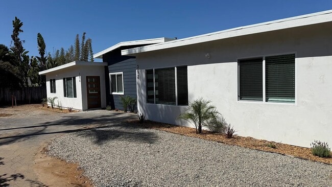Building Photo - 352 Olive Ave