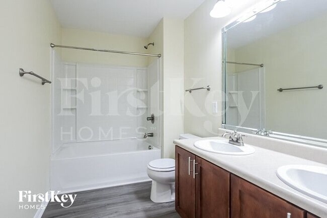 Building Photo - 8038 Harshaw Dr
