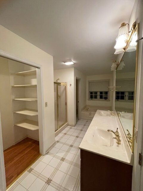 Building Photo - 3608 Regency Ln