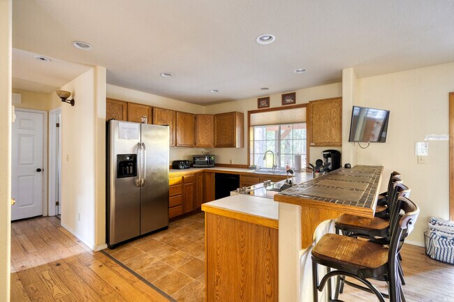 Building Photo - 70417 E Terrace Dr