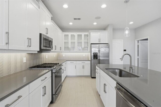 Building Photo - 16029 Tollington Alley