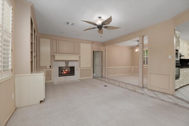 Building Photo - 14151 Buckingham Ln