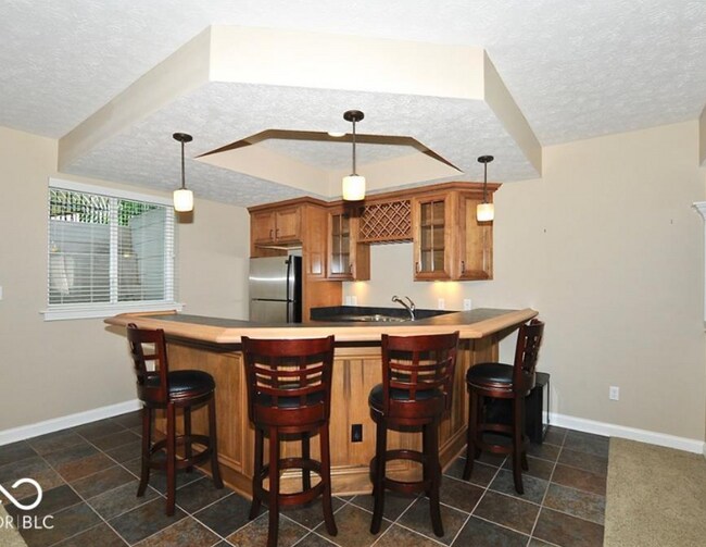 Building Photo - 14080 Plantation Wood Ln