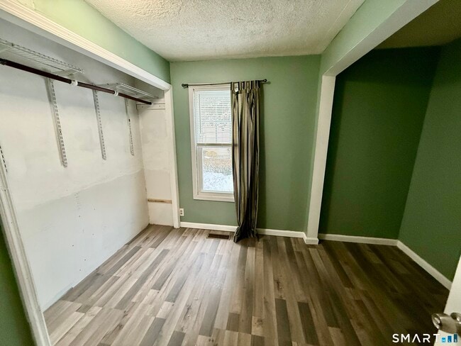 Building Photo - 42 Wells Ave