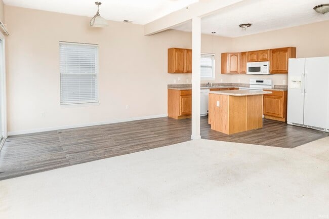 Building Photo - 5713 W Monarch Ct