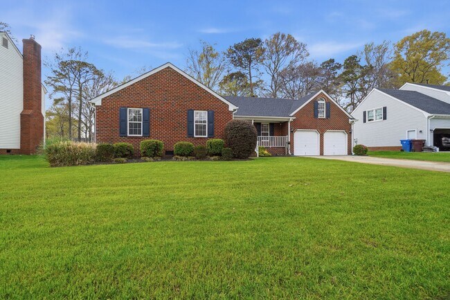 Building Photo - 5 Bedroom Home in Western Branch