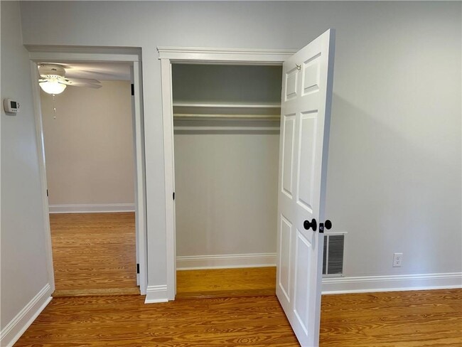 Building Photo - 54 Planet Ave