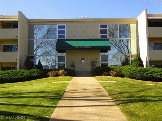 Building Photo - 7000 Sandell Ave