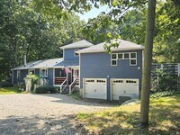 Building Photo - 348 Noank Ledyard Rd