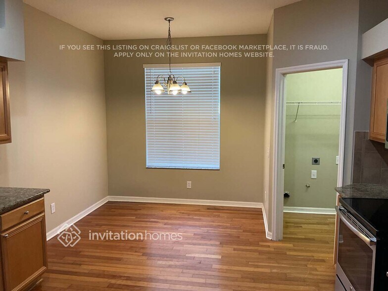 Building Photo - 6121 Gannetwood Pl