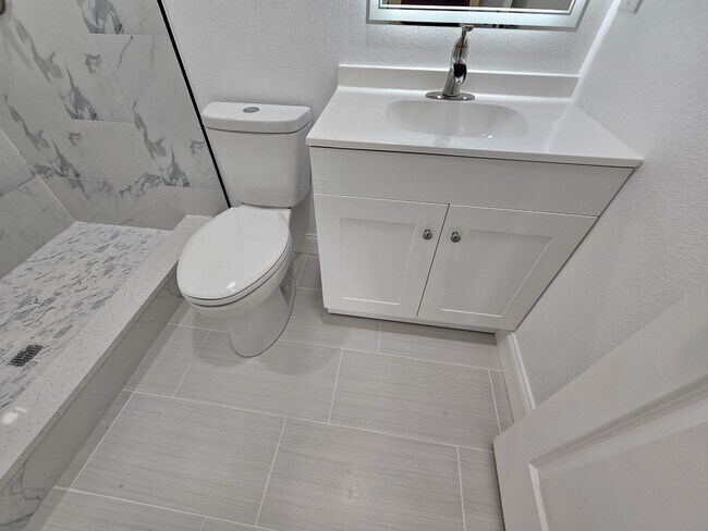 Building Photo - 414 Sandpiper Ridge Dr