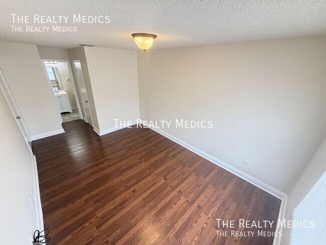Building Photo - 4124 Pershing Pointe Pl