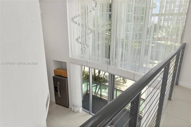 Building Photo - 350 S Miami Ave