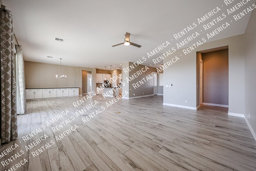 Building Photo - 31121 N 136th Wy