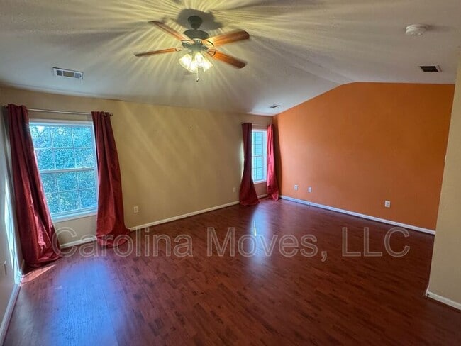 Building Photo - 108 Tagus Ct