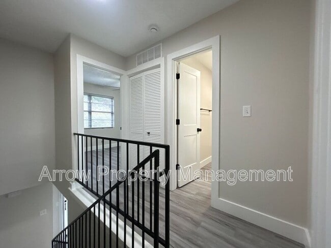 Building Photo - 1230 S Jackson St