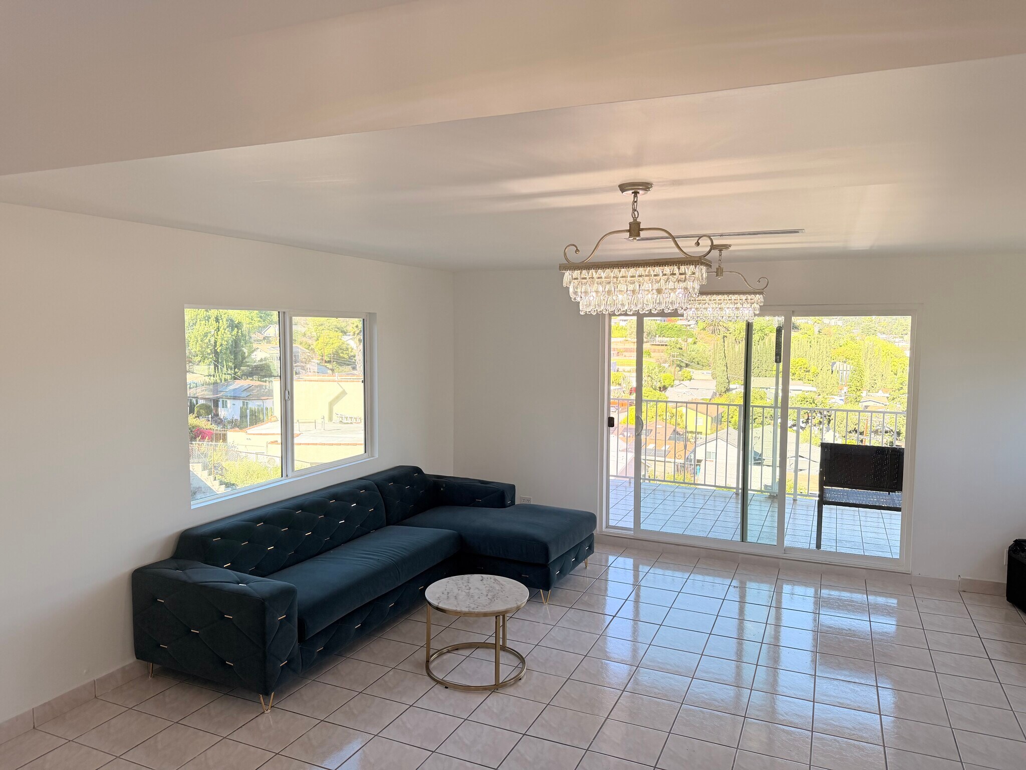 Building Photo - 1745 College View Pl