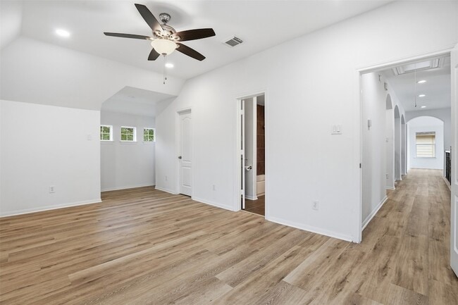 Building Photo - 2802 Kestrel Trace Ln