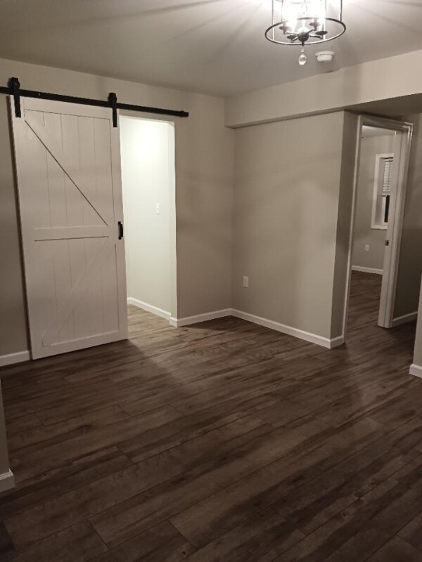 Building Photo - 1050 Stonybridge or Stoneybridge Dr