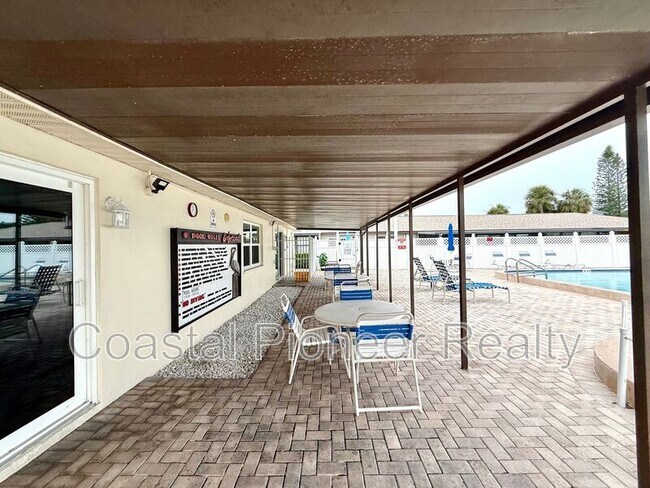 Building Photo - 24862 US-19
