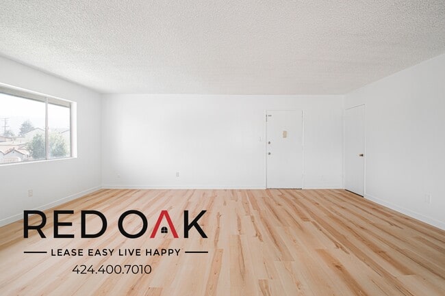 Building Photo - 401 Raymond Ave