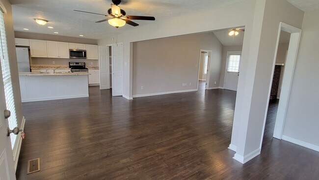 Building Photo - Northmeade Woods Subdivision