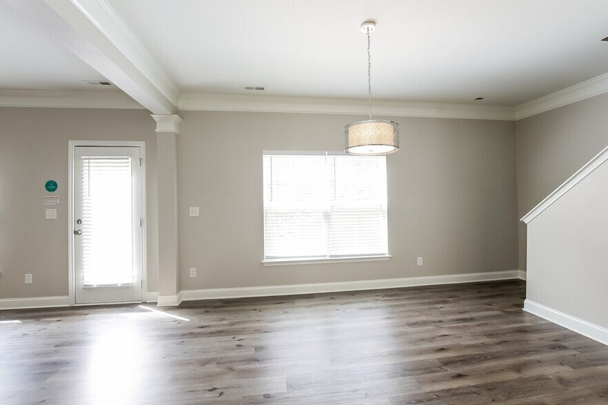 Building Photo - 11037 Chrudan Dr