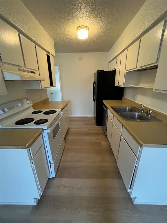 Building Photo - 905 Fieldwood Dr