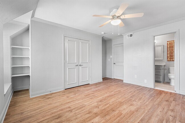 Building Photo - 14707 Barryknoll Ln