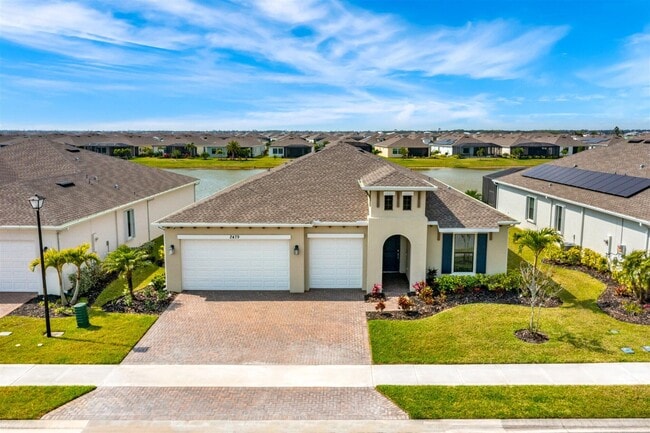 Primary Photo - 2479 Millennium Cir