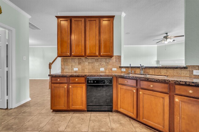 Building Photo - 21611 Mt McKinley Way